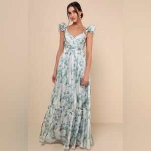 Lulus New With Tags Light Blue Soiree Perfection Floral Ruffle Maxi  Dress XS